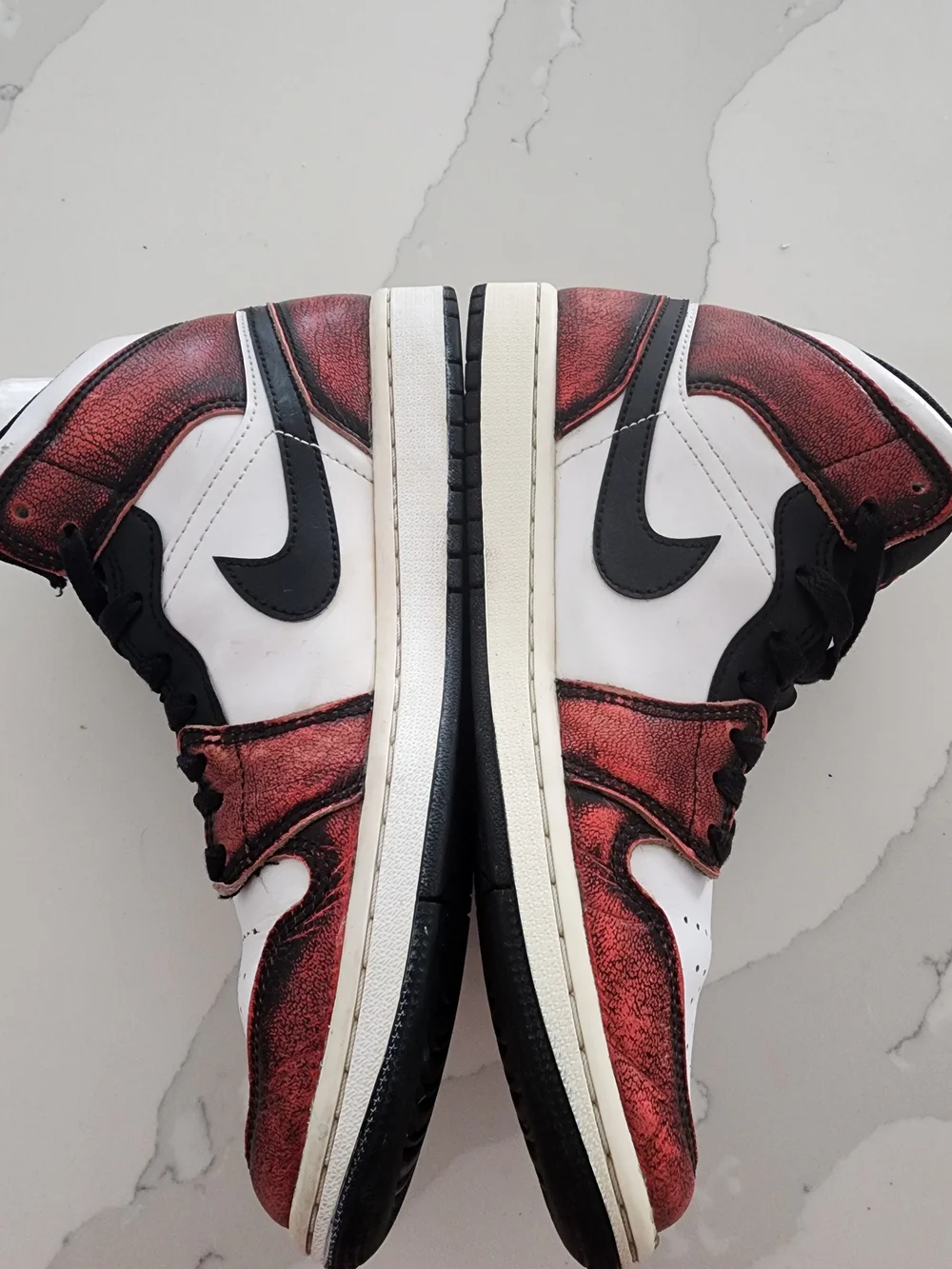 Nike Air Jordan 1 Mid Men’s Sneakers - Wear-Away Chicago 7.5